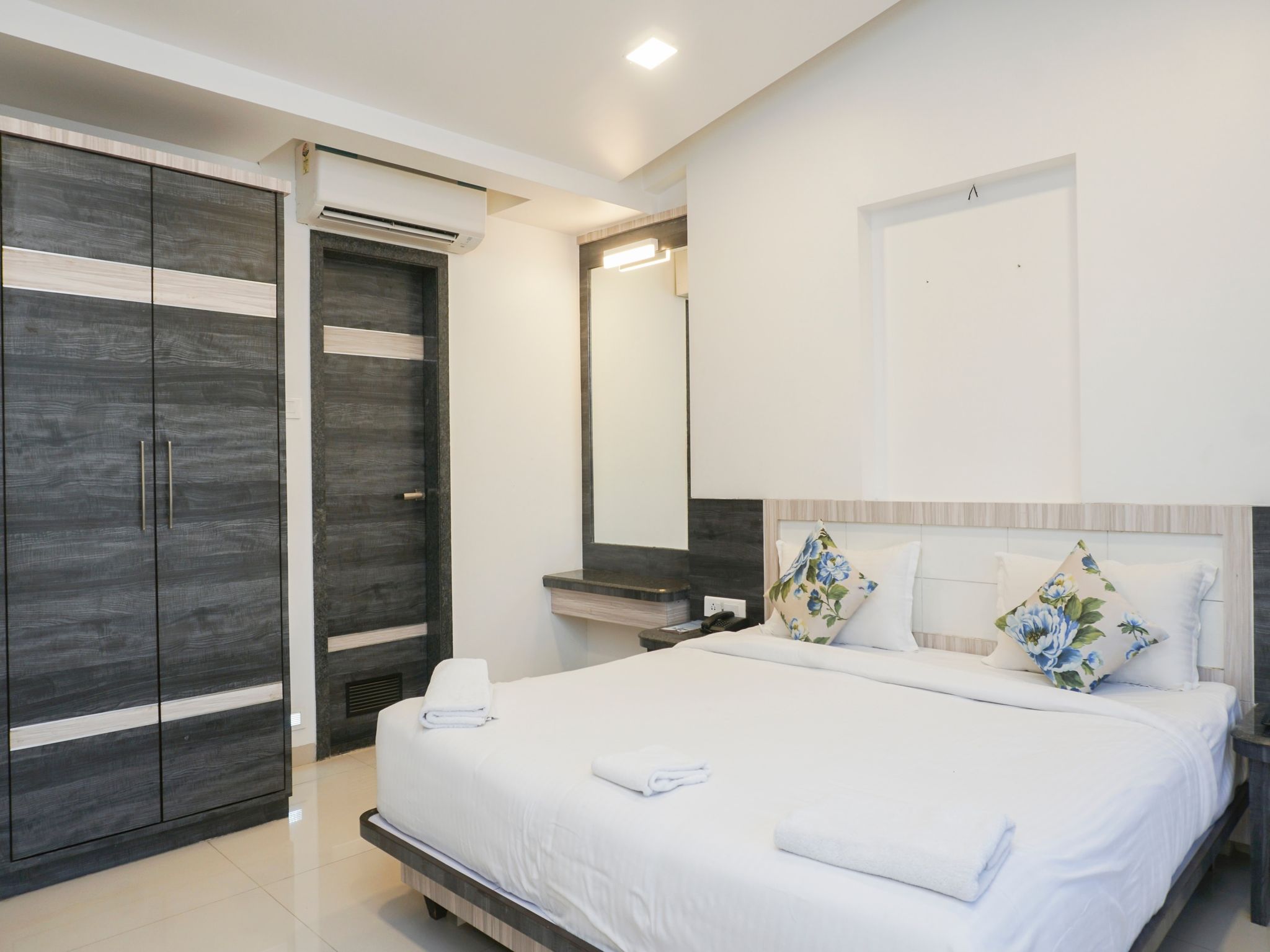 Imperial Grande Resort Executive Room 9