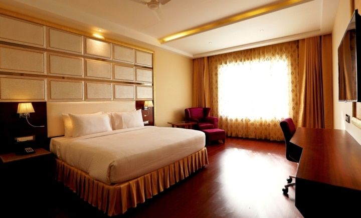 Kasturi Orchid Deluxe Room 12