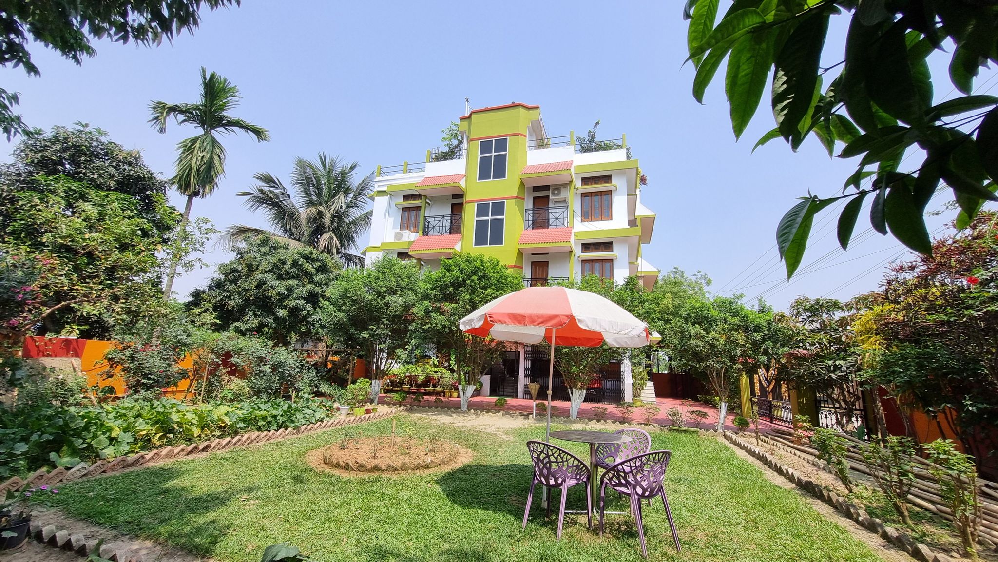 Hotel Exterior