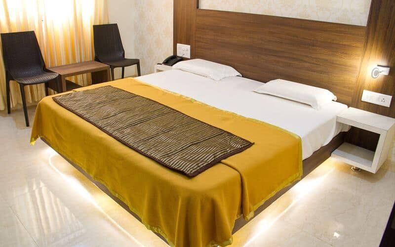 Hotel Darshan Executive Deluxe AC Room 5