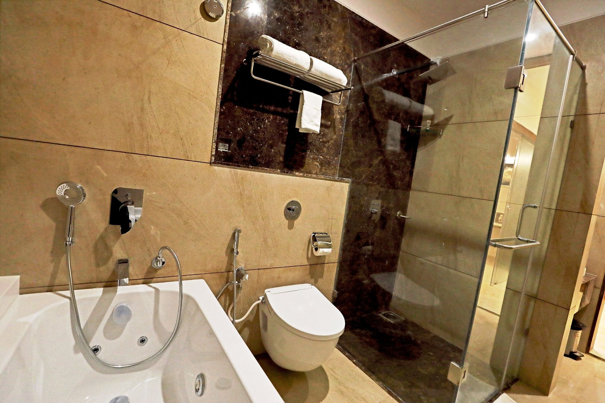 image_2047180_d1f6f028-f75c-47a0-8e2d-9ed113e76478