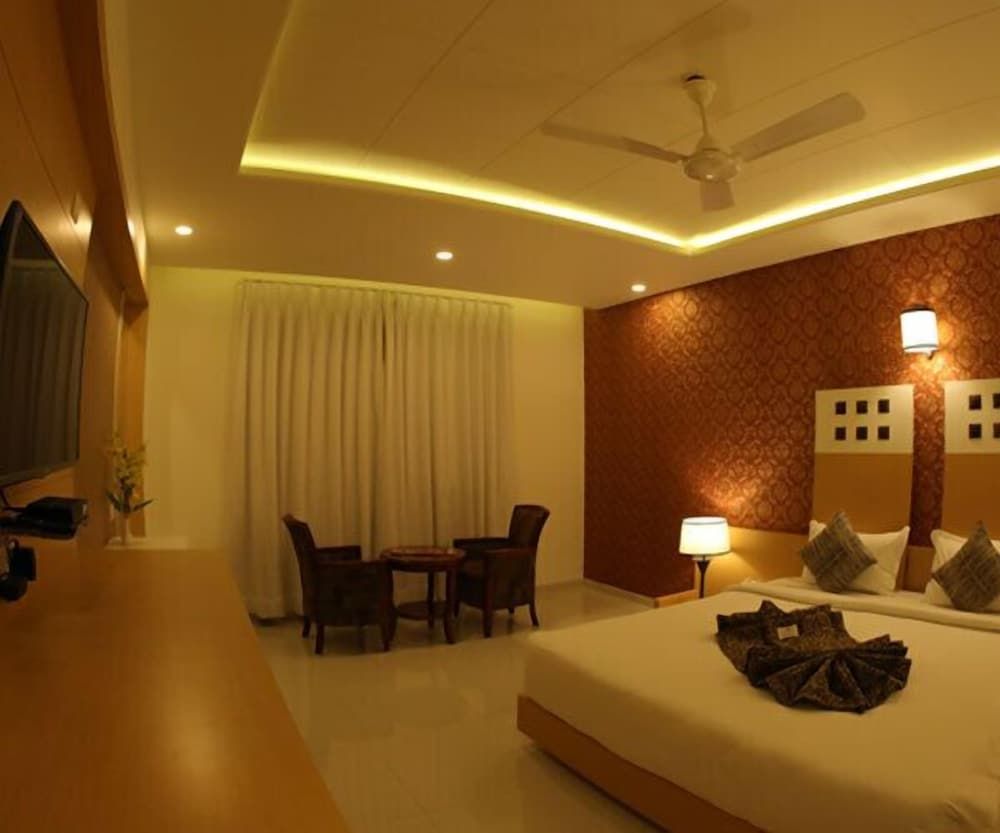 Hotel Roma Kristo Deluxe King Room 7