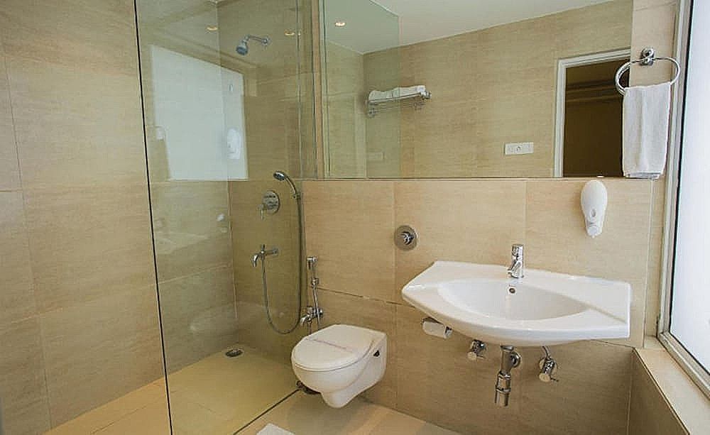 Avexia Premiere Agra Deluxe Room 31