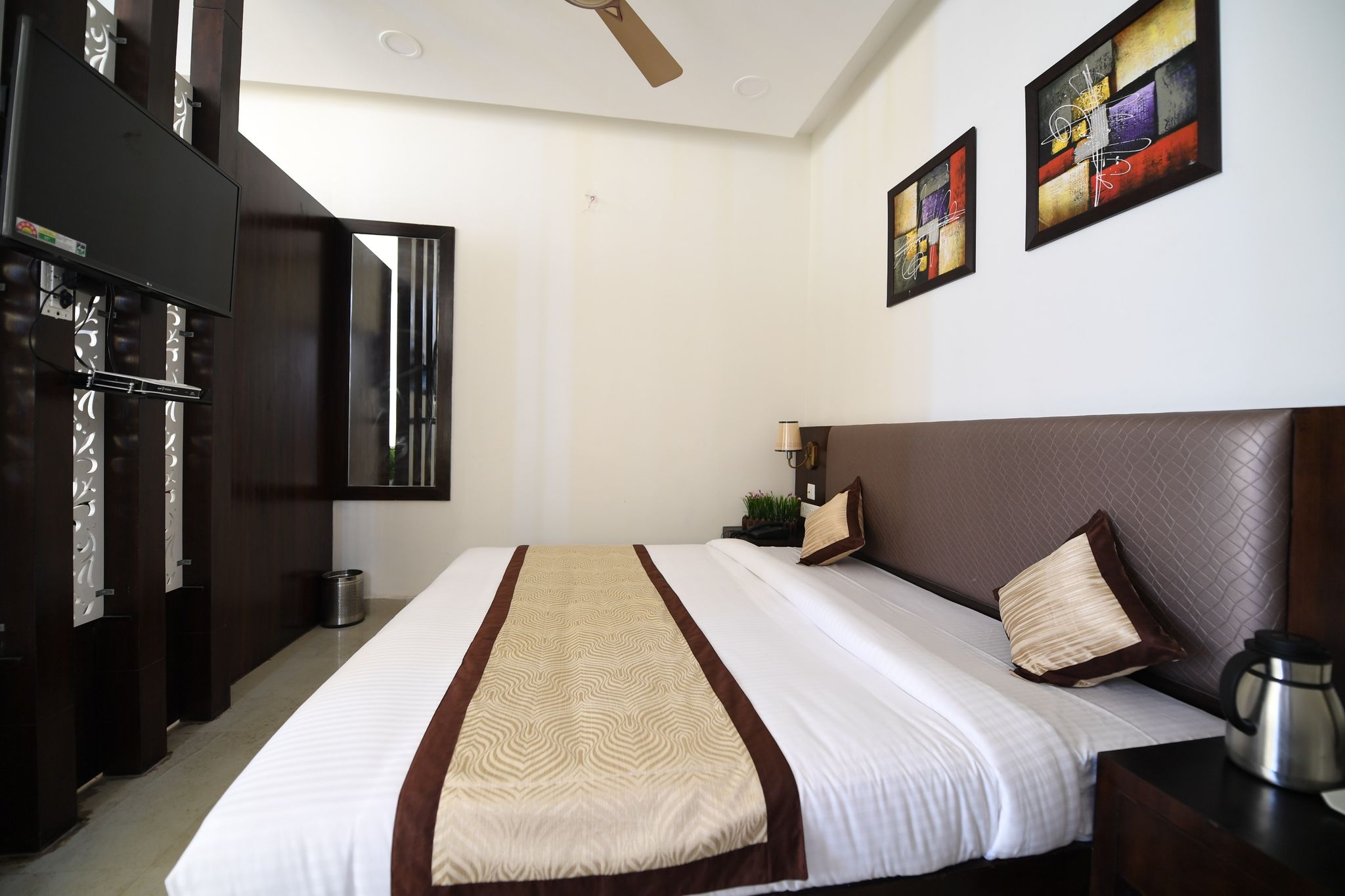 Maharaja Room