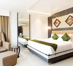 Cabana Room