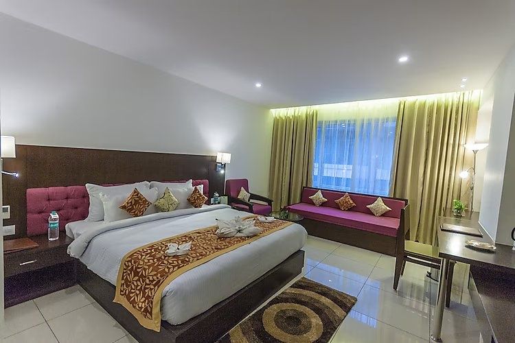 Hotel Udai Median Deluxe 6