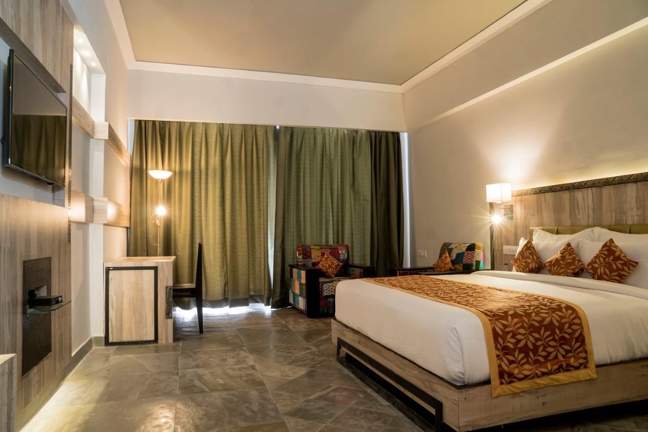 Via Lakhela Lakeview Resort & Spa, Kumbhalgarh Deluxe Mountain View