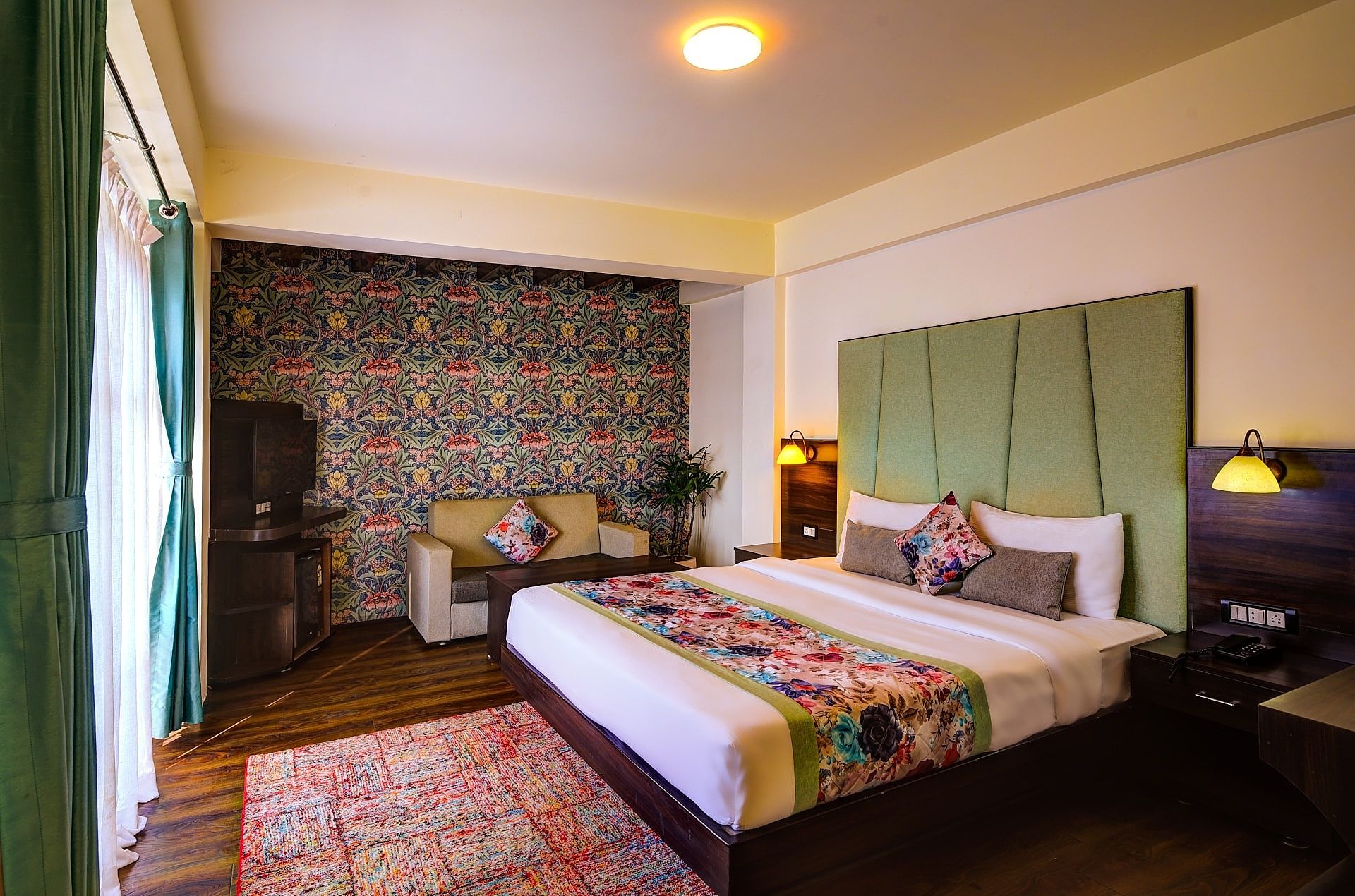 Luxury View Room with Balcony