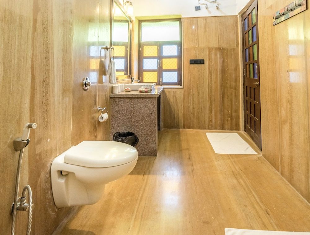 Hotel Heritage House Deluxe Room 6