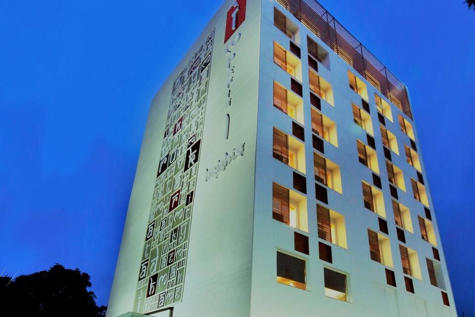 undefined Imperial Heights 7