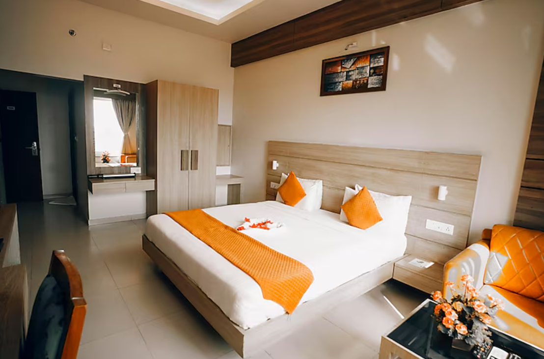 undefined Imperial Heights 5