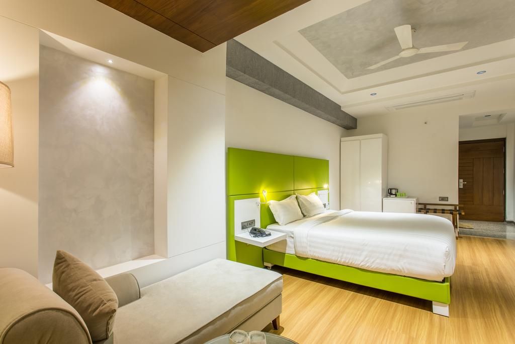 Hotel Abika Elite Superior King Room 2