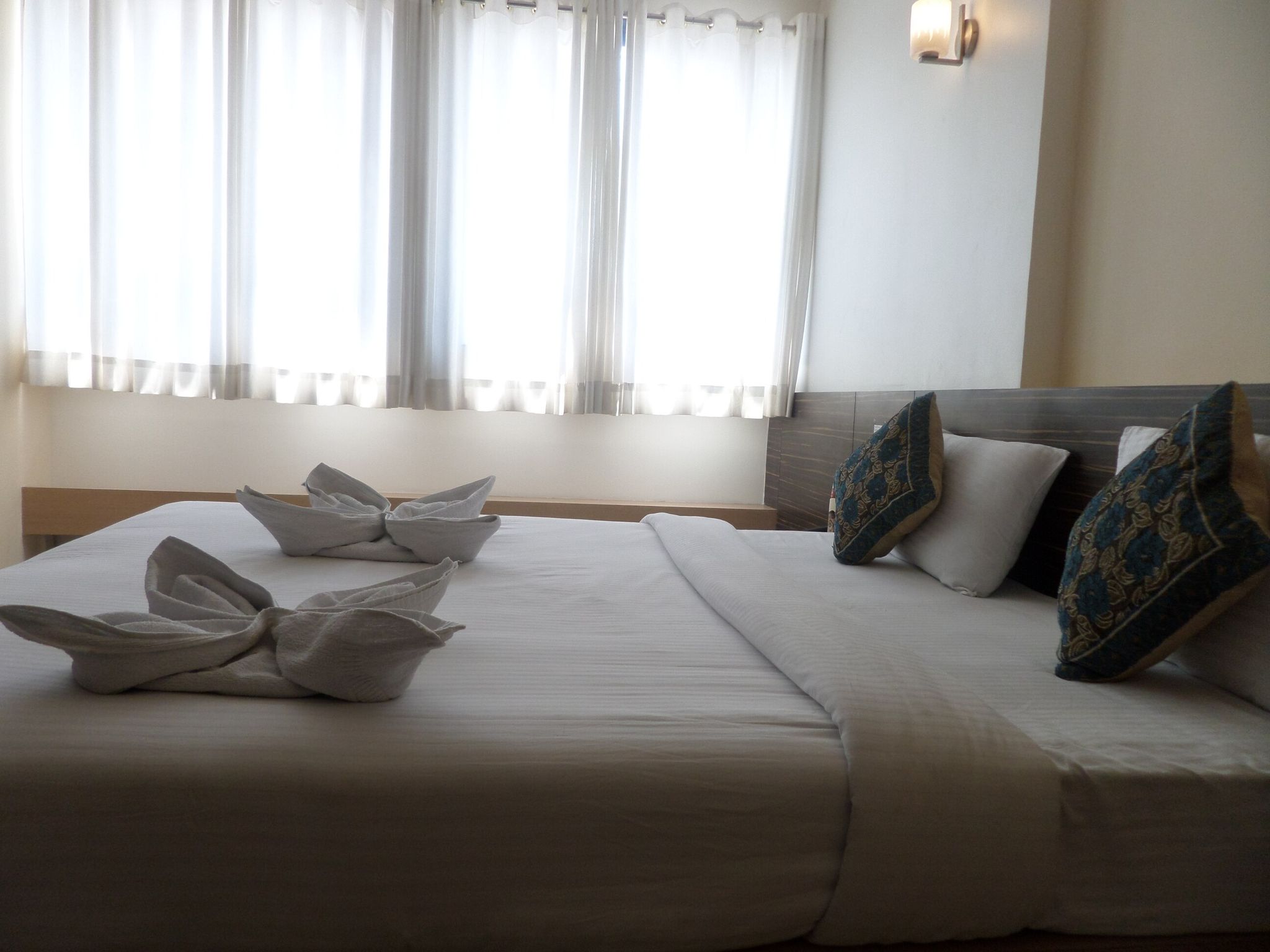 Hotel Saiprasad Executive Solapur Deluxe Non AC Room  4