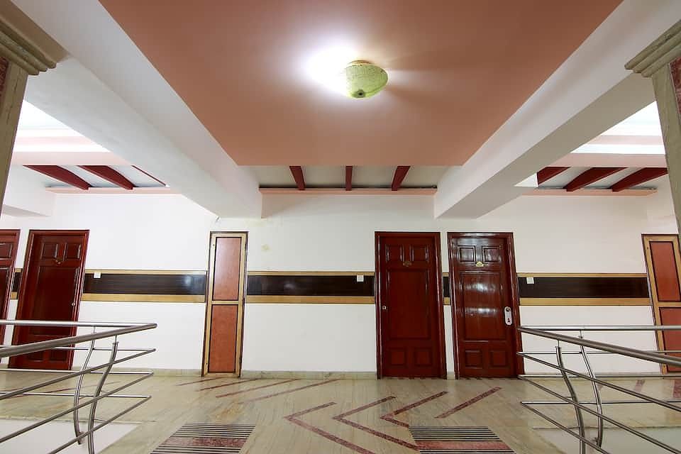 undefined iROOMZ Aura Inn 10