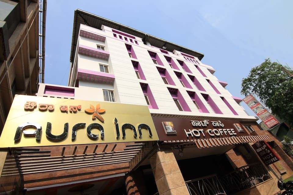 undefined iROOMZ Aura Inn 6
