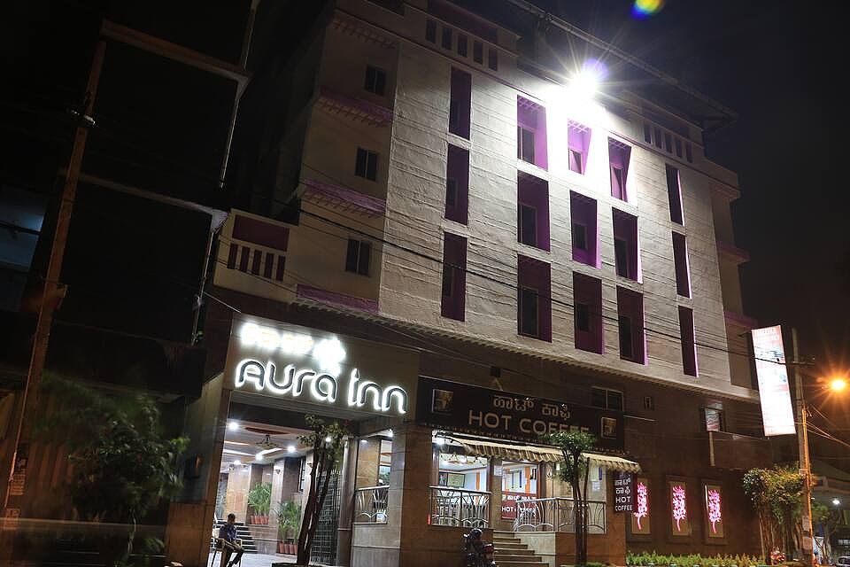 undefined iROOMZ Aura Inn 2