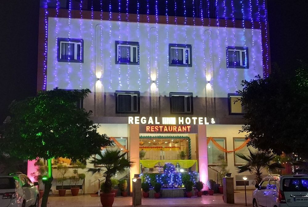 undefined Regal Hotel and restaurant 3