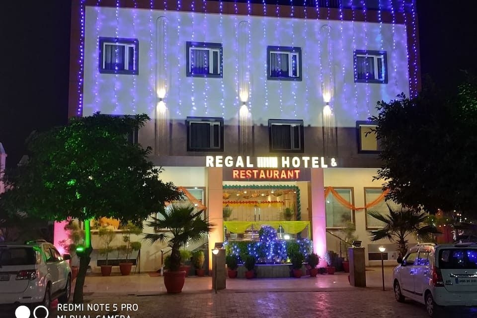 undefined Regal Hotel and restaurant 8
