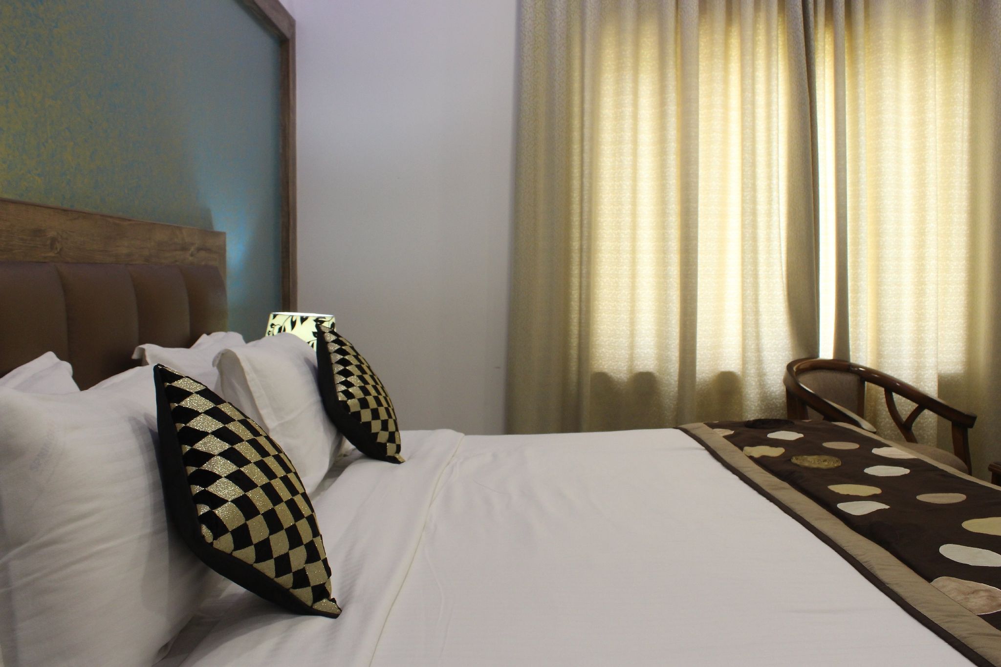 Regal Hotel and restaurant Executive Room 10