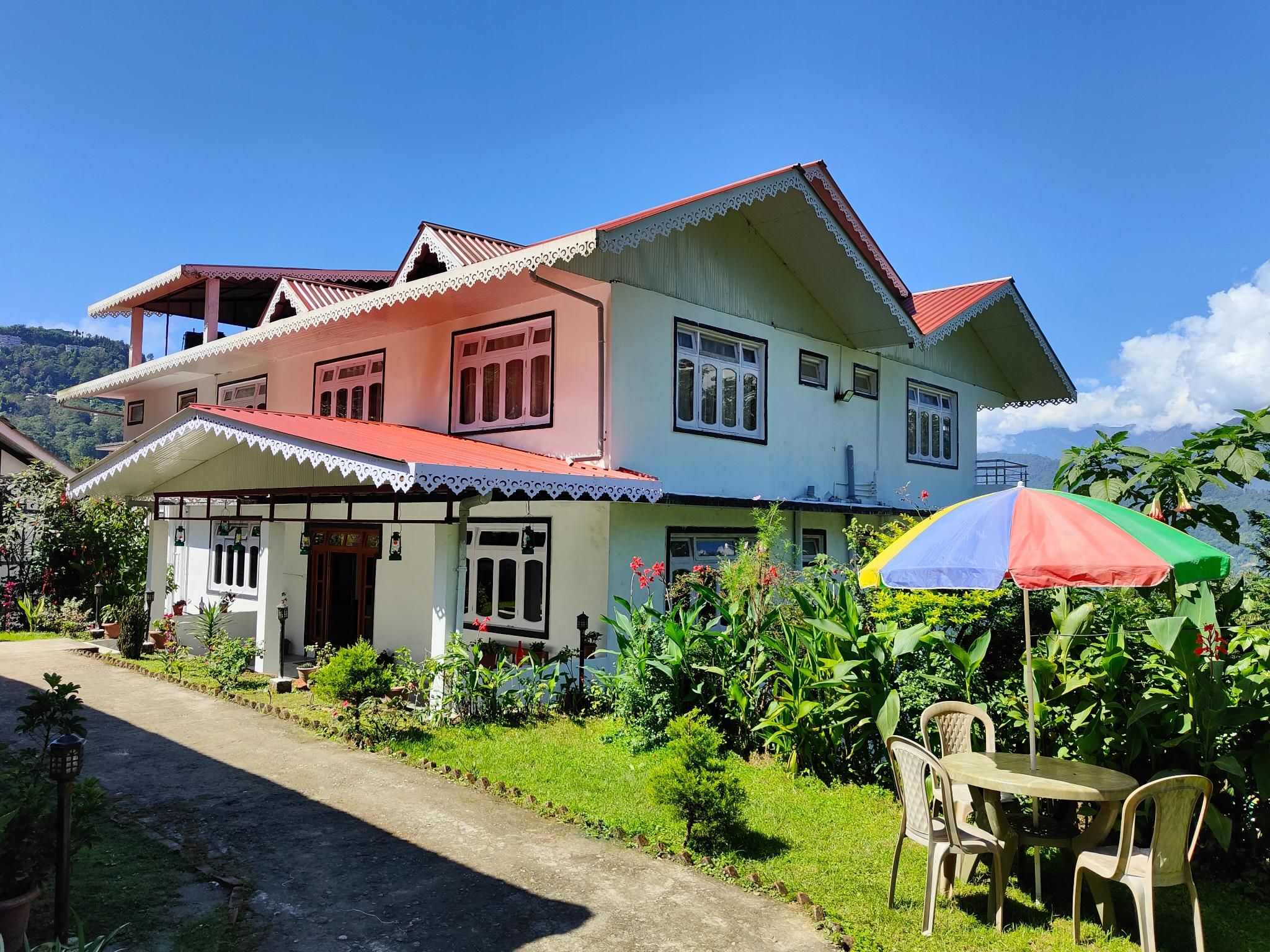 undefined Green Leaf Resort