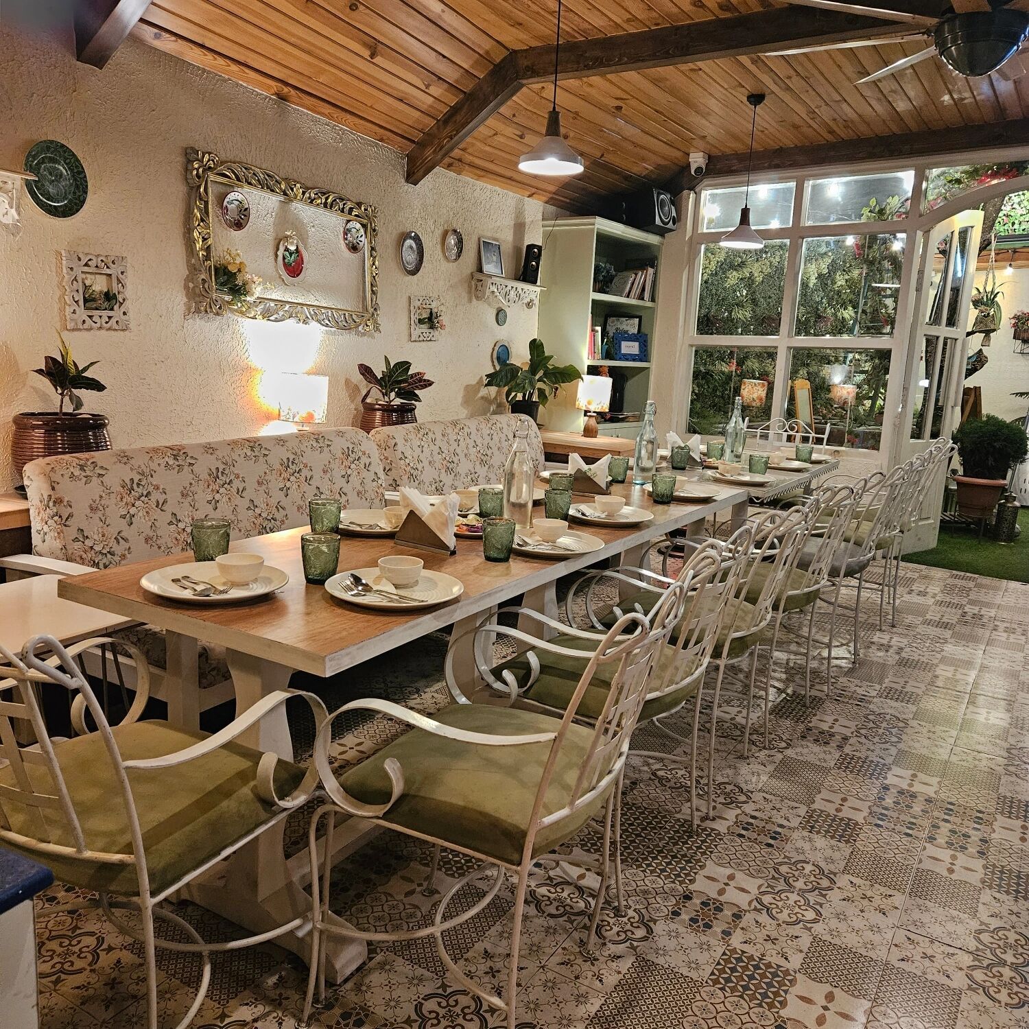undefined Mongas Hotel and resort ! Mall Road Dalhousie 3