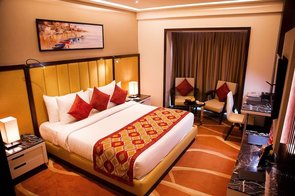 Radisson Lucknow City Center Superior Double Room 3