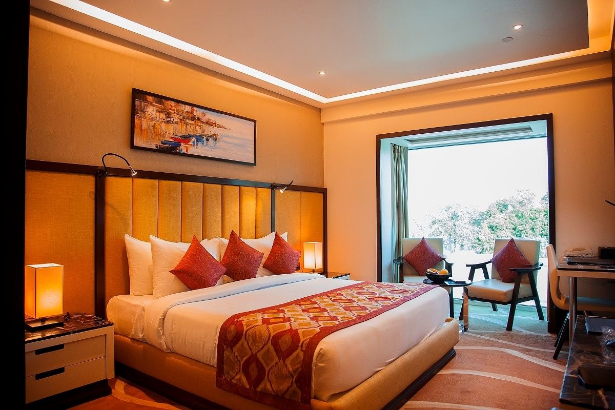 Radisson Lucknow City Center Superior Double Room 2