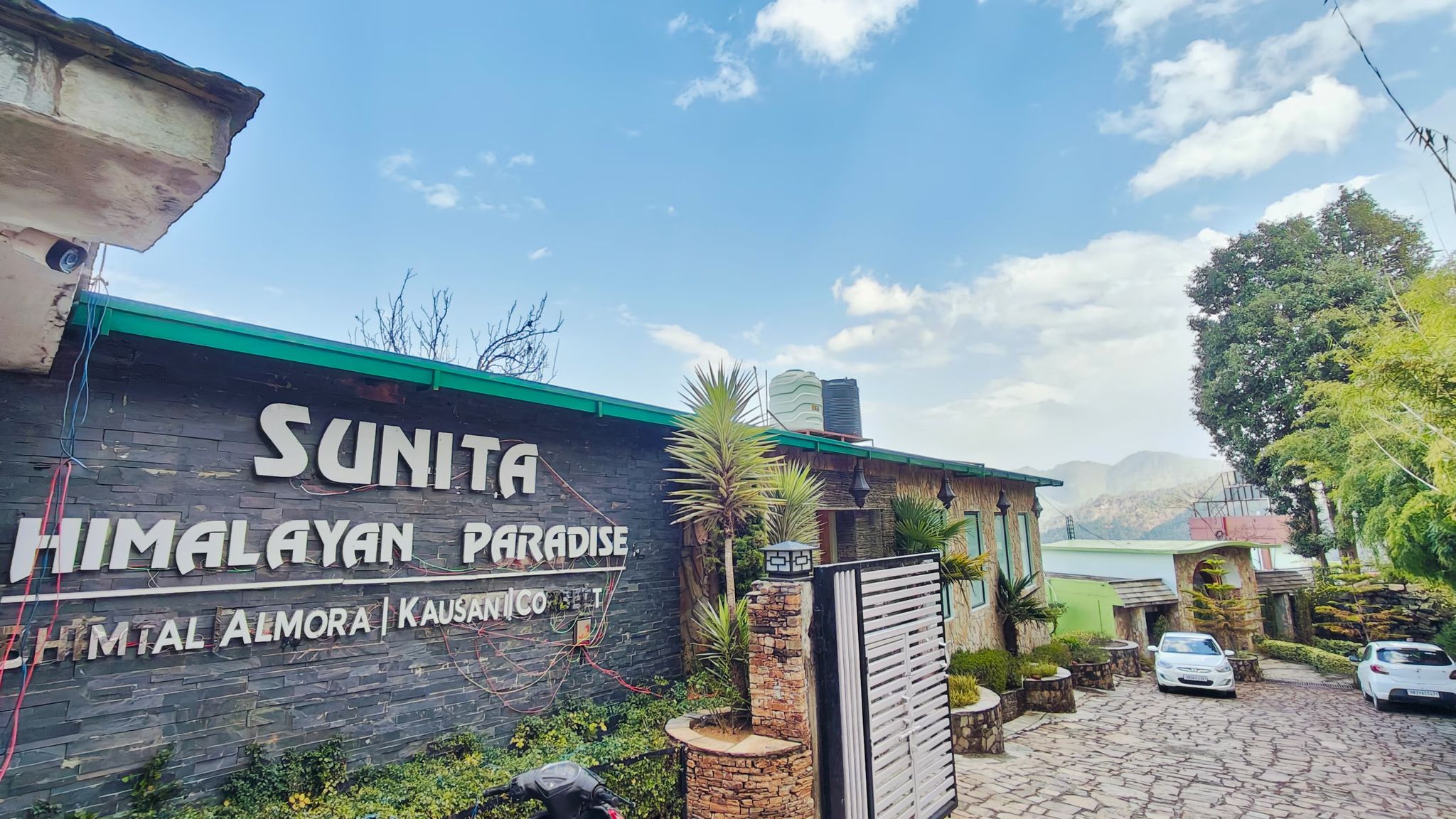 undefined Sunita Himalayan Paradise 7