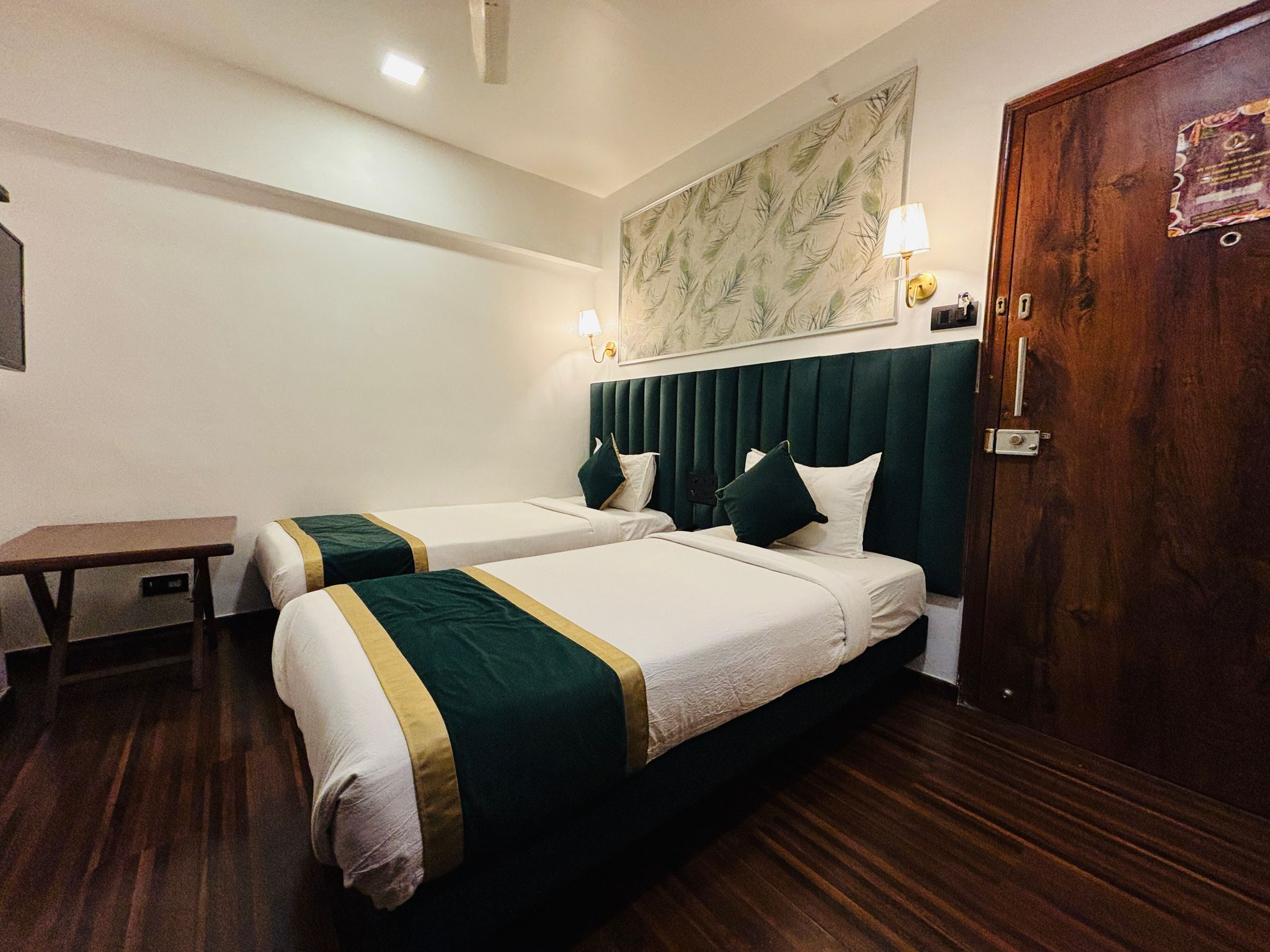 J Hotel & Banquets Deluxe Twin Room 2