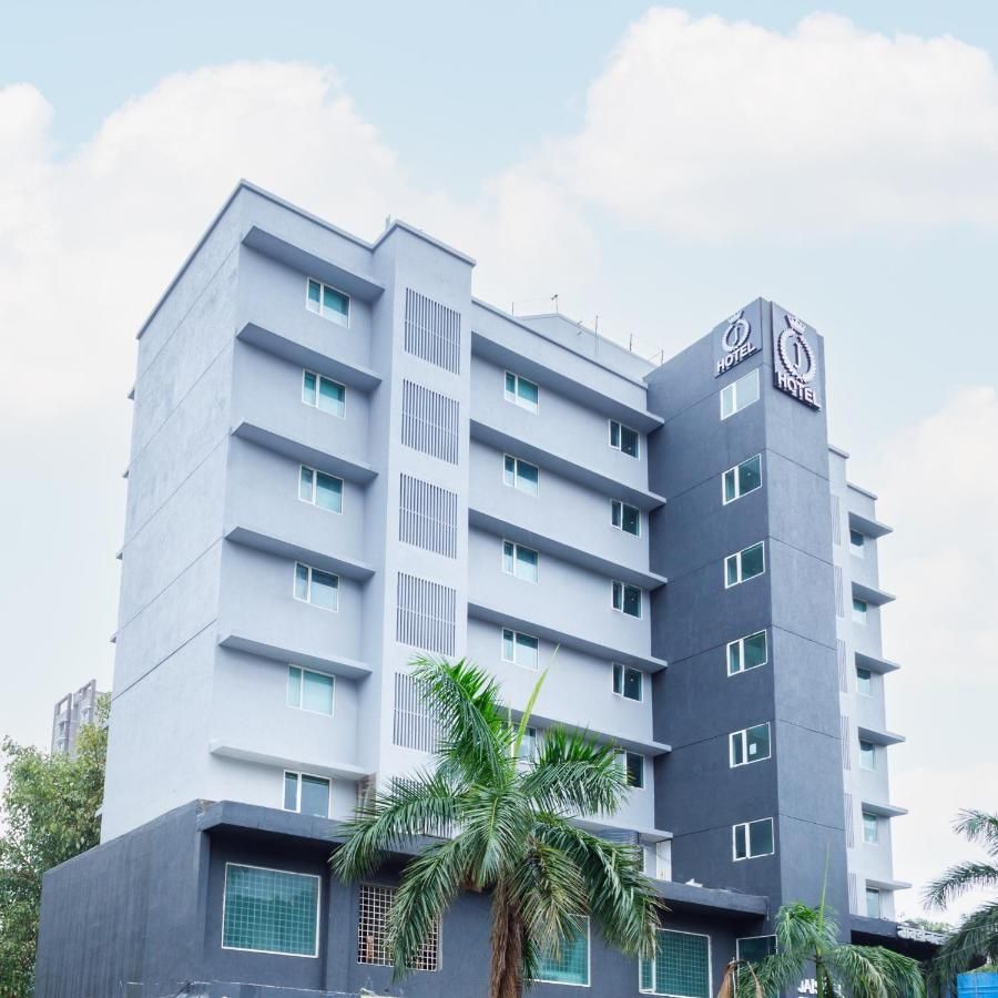 undefined J Hotel & Banquets 7