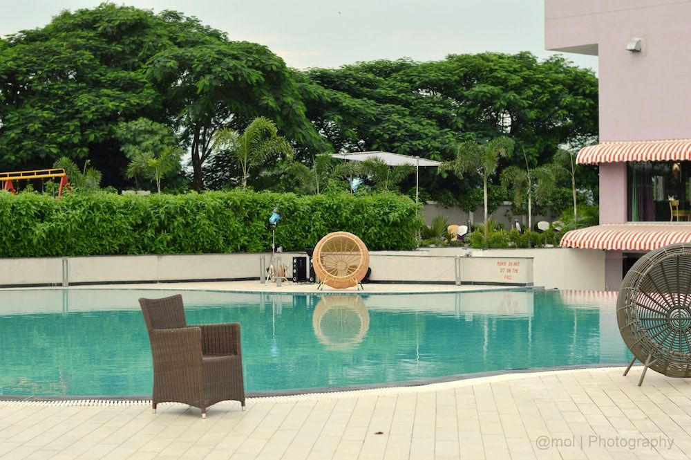 undefined TGI Grand Nandan Kanan 4
