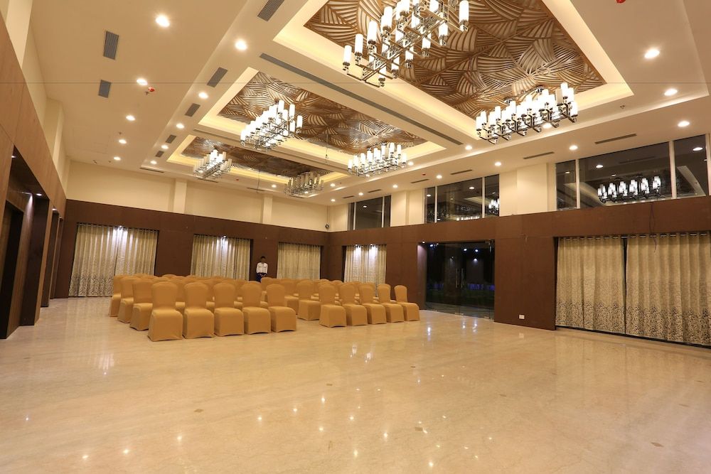 undefined TGI Grand Nandan Kanan 9