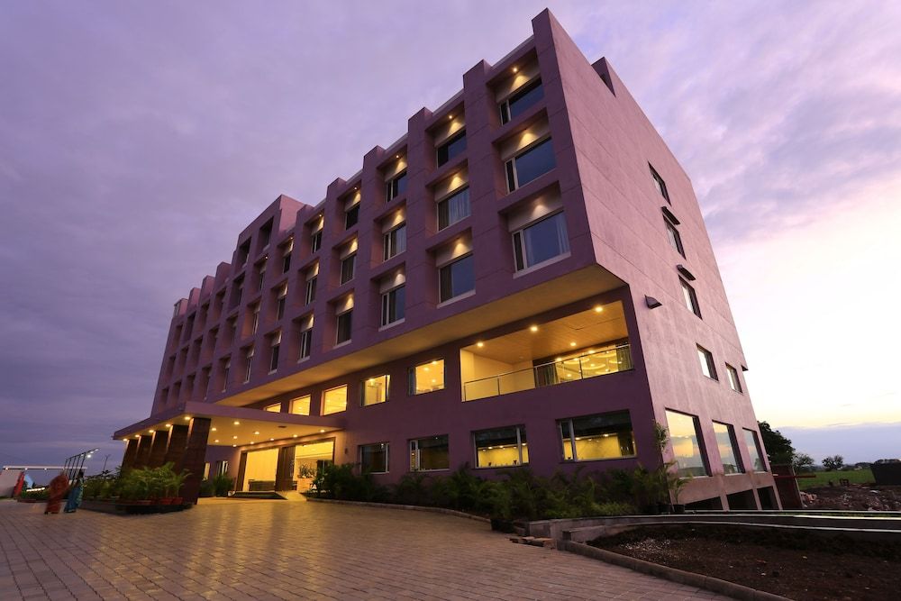 undefined TGI Grand Nandan Kanan 2