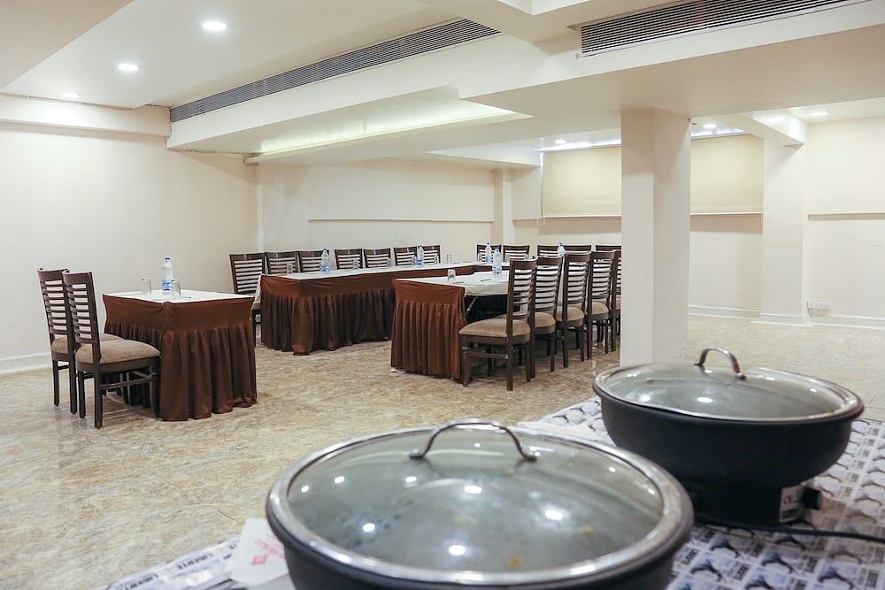 undefined Treebo Trend Sun Palace Bhopal 4