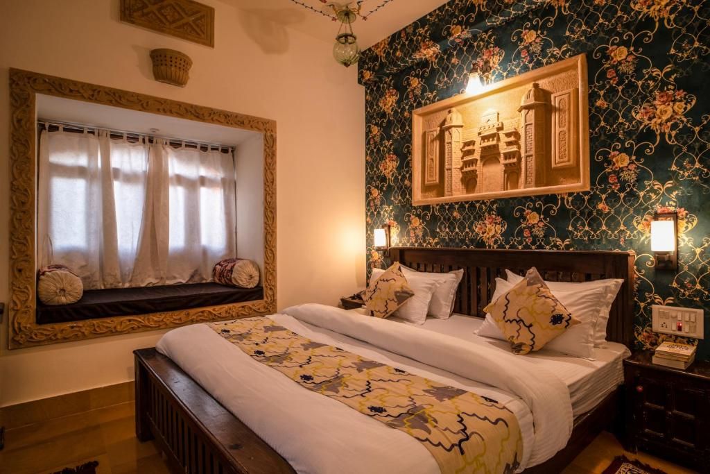 Deluxe Fort View Room