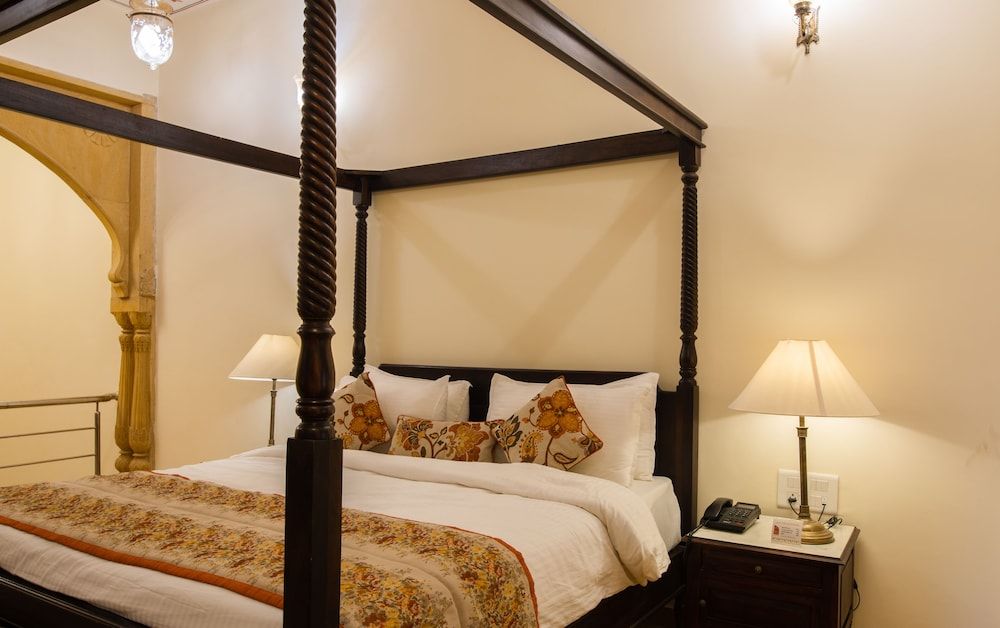 SKK The Fern Jaisalmer Winter Club Green Room 2