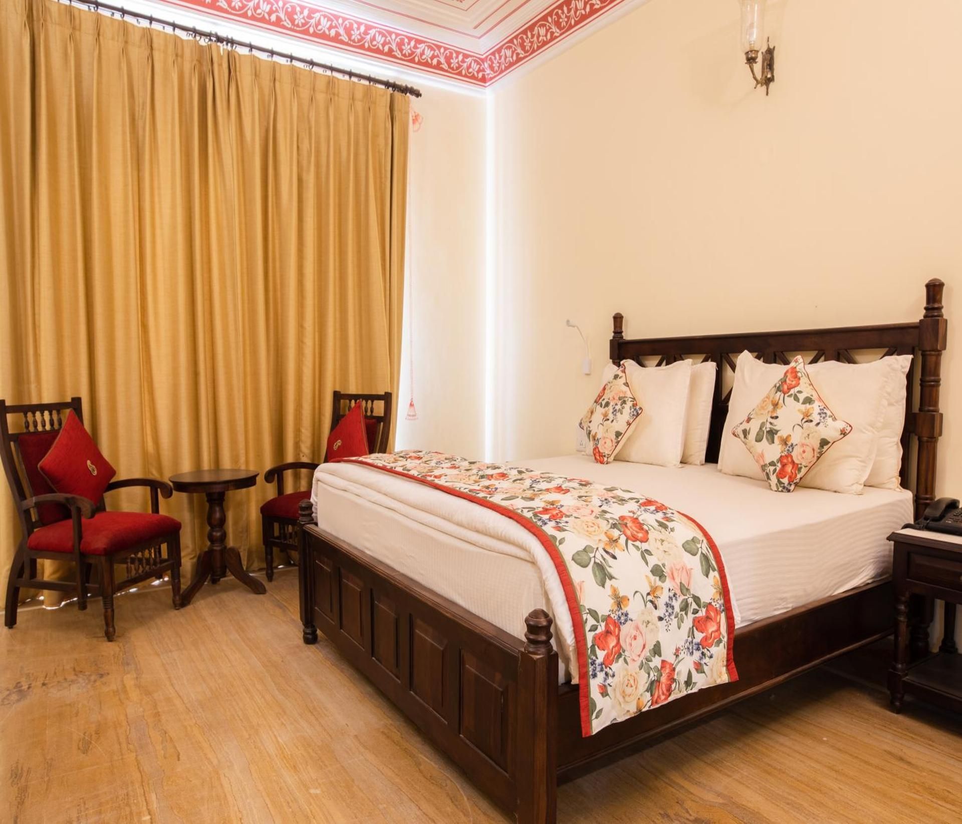 SKK The Fern Jaisalmer Winter Club Green Room 4