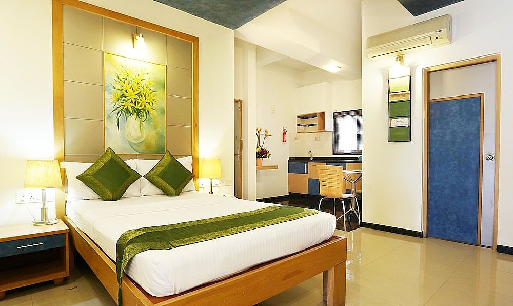 Treebo Edha Suites Koramangala Deluxe Double Room 2