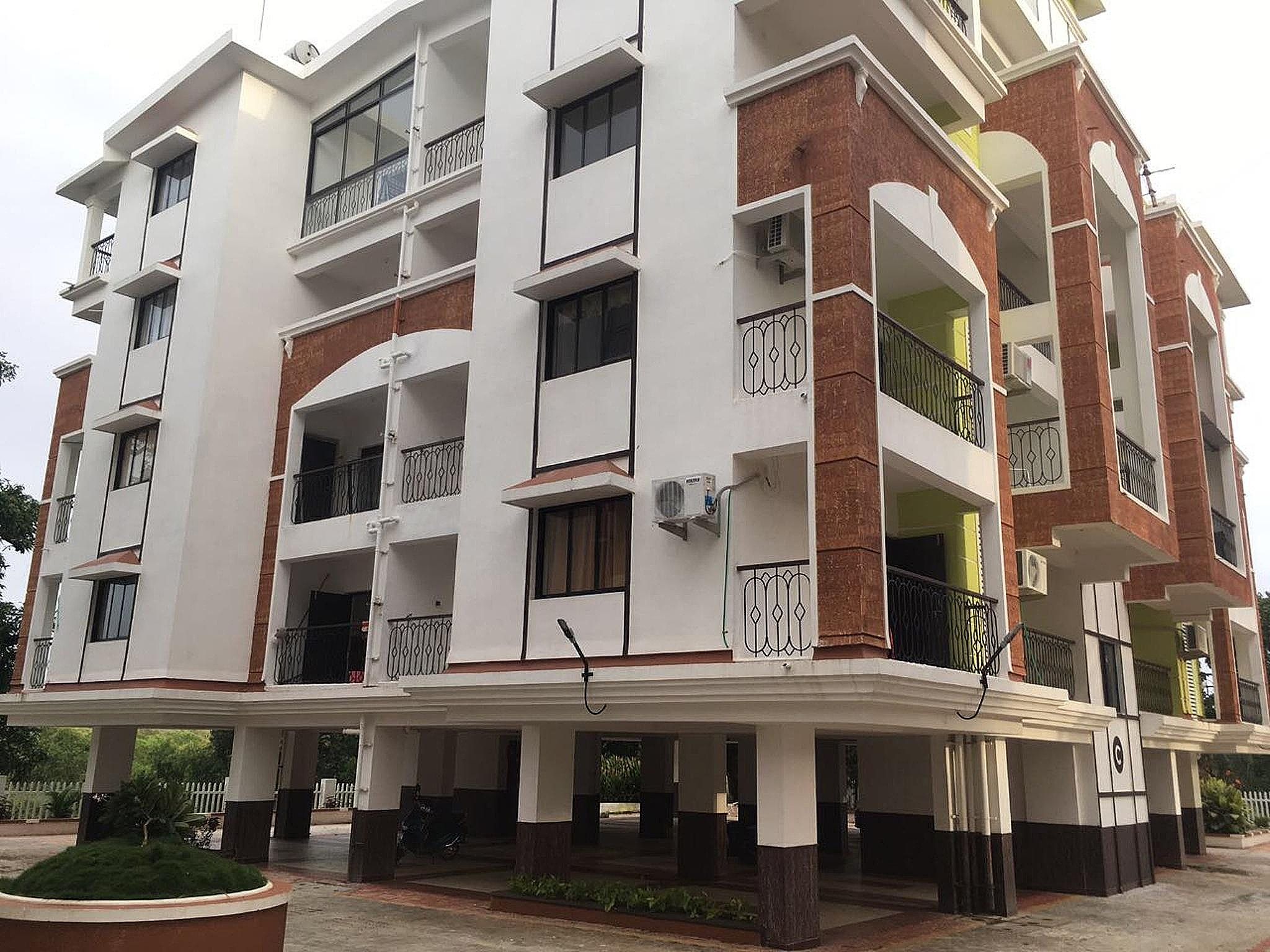 undefined Monarch Suites 8