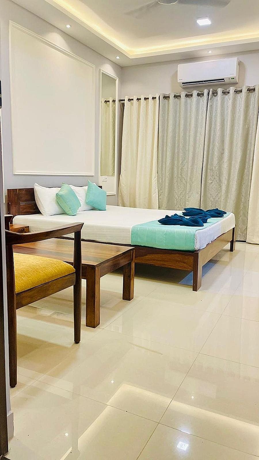 Monarch Suites Studio Room 3