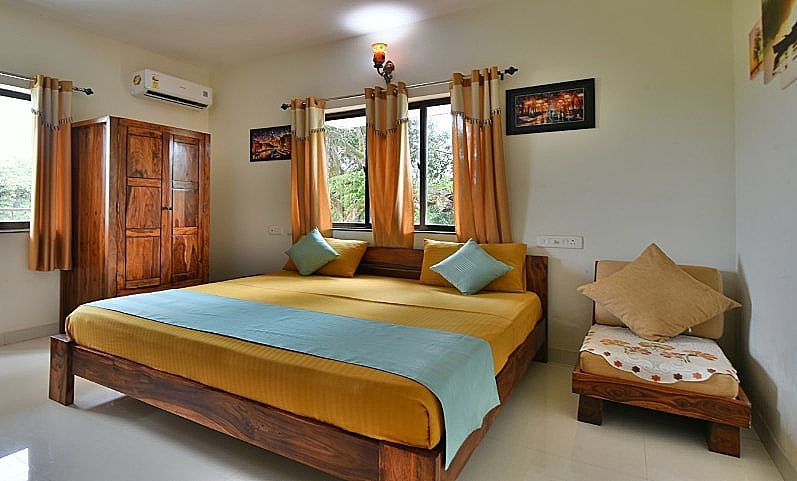 undefined Monarch Suites 5