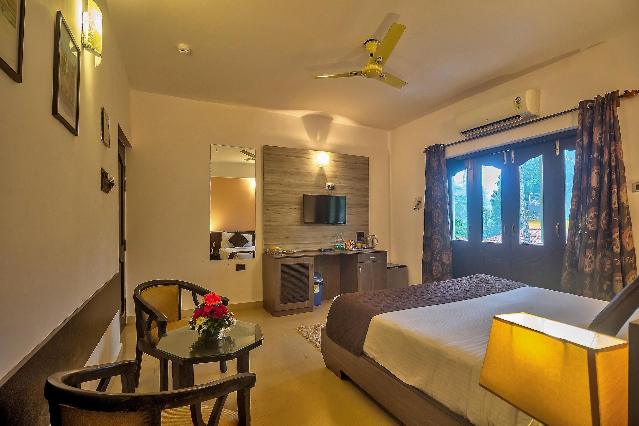 The Mint Resort By WS & GOG Premium Room with Balcony 16