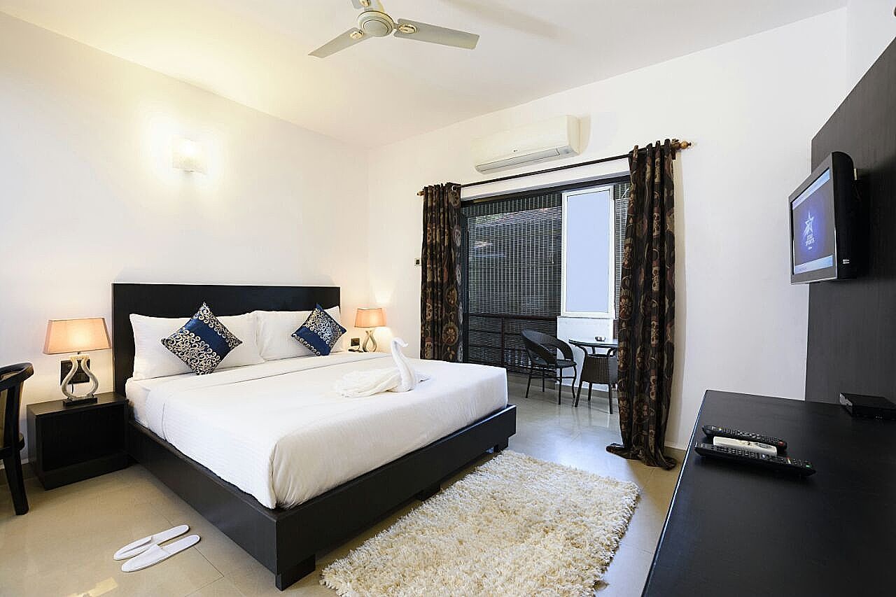 The Mint Resort By WS & GOG Premium Room with Balcony 11