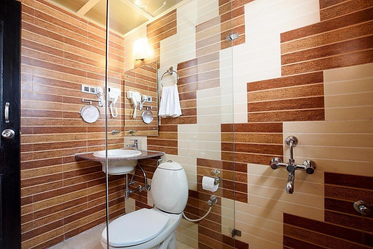 The Mint Resort By WS & GOG Premium Room with Balcony 8