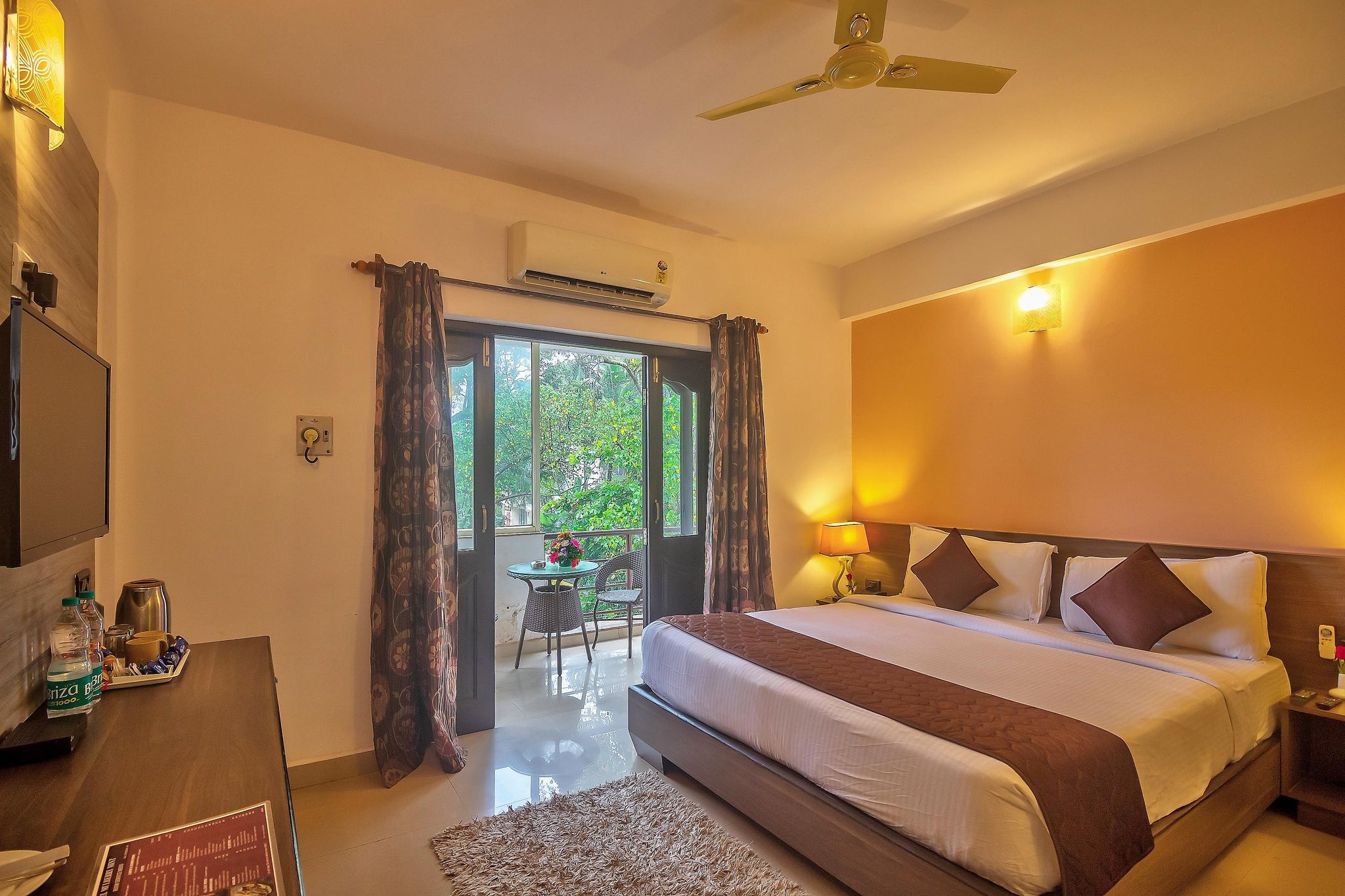 The Mint Resort By WS & GOG Premium Room with Balcony