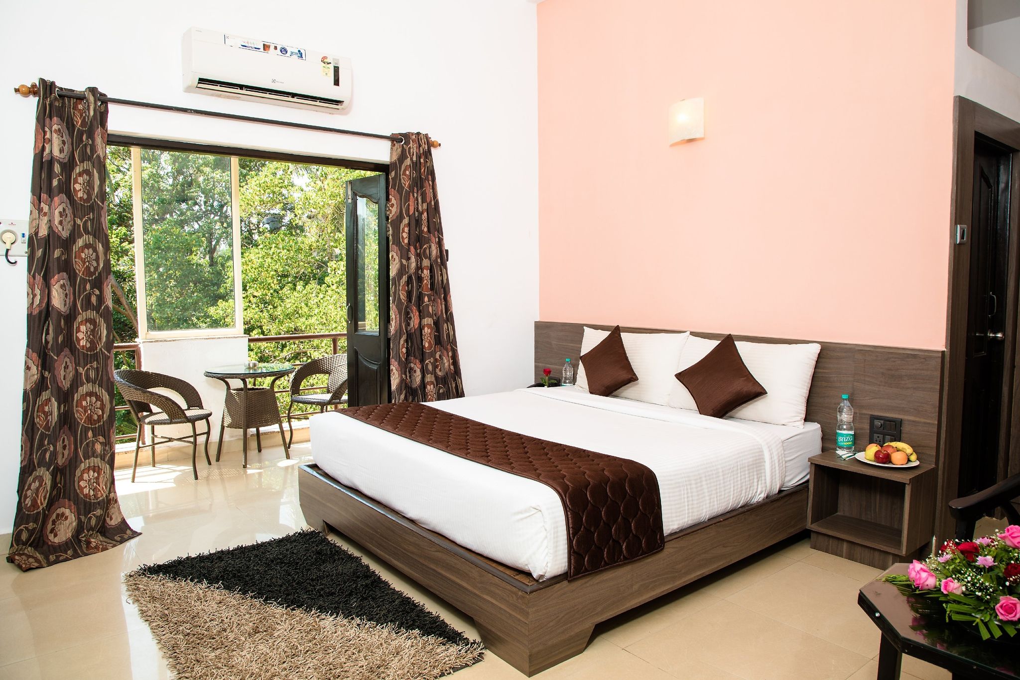 The Mint Resort By WS & GOG Premium Room with Balcony 13