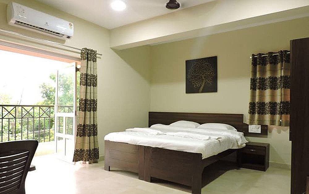 Kay's Riverview Resort Superior A/c Room 9