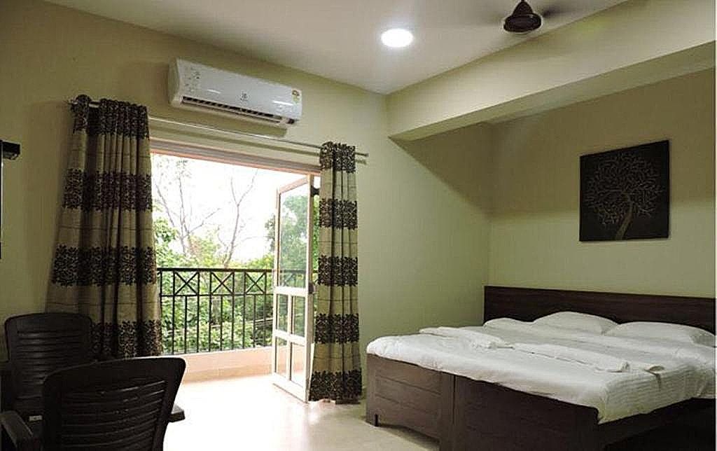 Kay's Riverview Resort Superior A/c Room 10