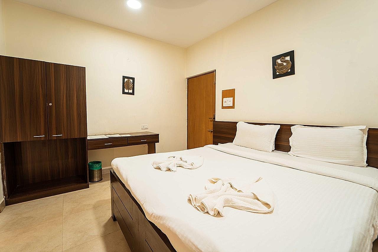 Kay's Riverview Resort Superior A/c Room 3