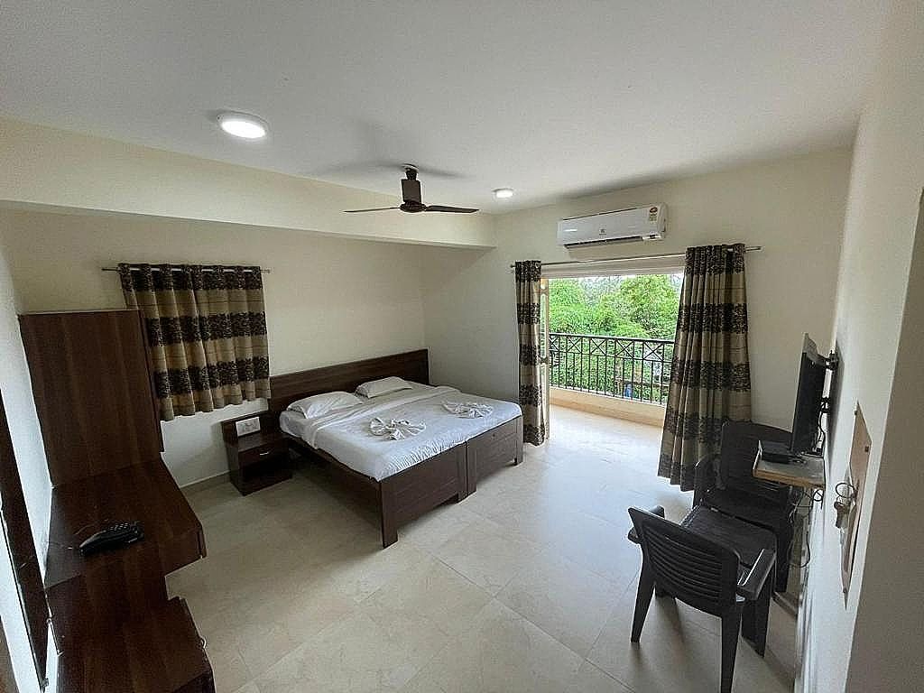 Kay's Riverview Resort Superior A/c Room 5